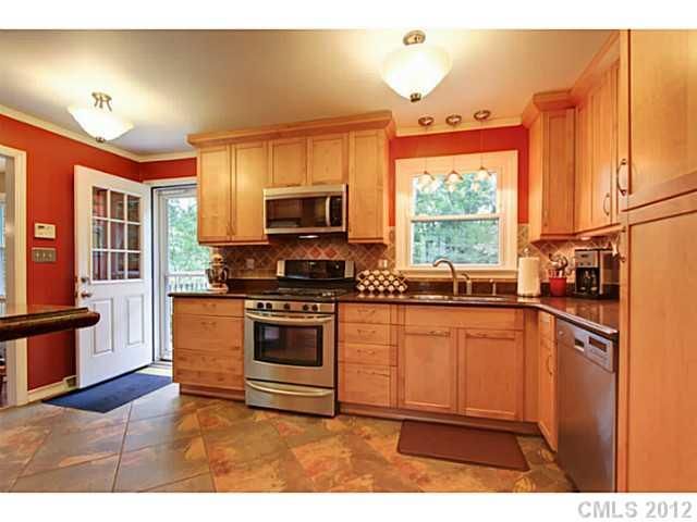 4000 Lovett Cir, Charlotte, NC 28210
