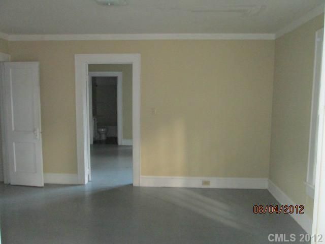 77 NW Douglas Ave, Concord, NC 28025