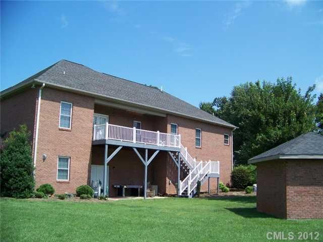 814 NE 5th St, Conover, NC 28613