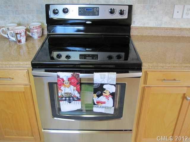 3274 Harmon Rd, Lincolnton, NC 28092
