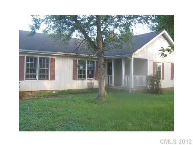 8042 Tifton Rd, Charlotte, NC 28226