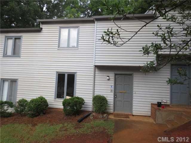 2001 Stoney Point Ln #8, Charlotte, NC 28210
