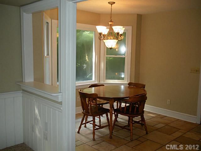 520 Beverly Cir, Charlotte, NC 28270