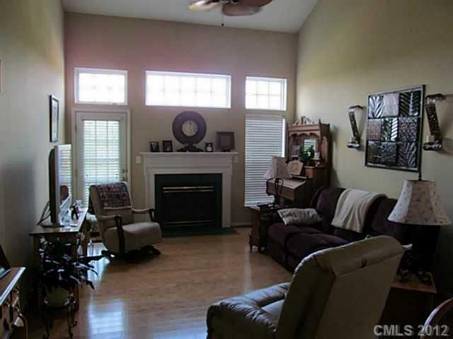 7968 Mariners Pointe Cir #7968, Denver, NC 28037