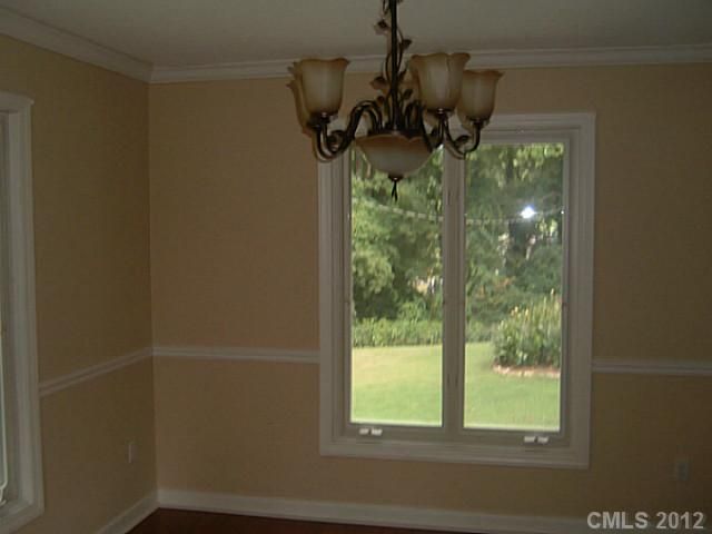 1855 Westbrook Cir, Gastonia, NC 28052
