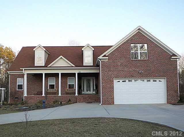 305 State Park Rd, Troutman, NC 28166