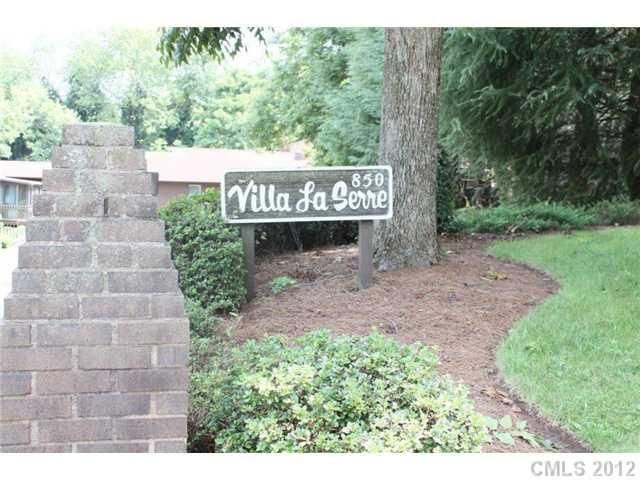 850 NE 8th St #Apt G, Hickory, NC 28601