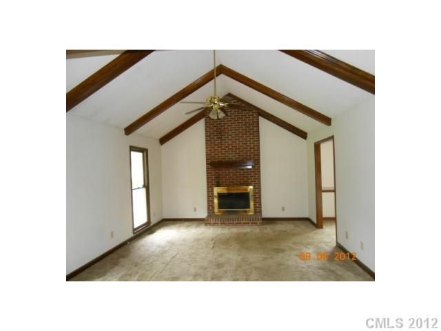 1126 Mccorkle Rd, Charlotte, NC 28214