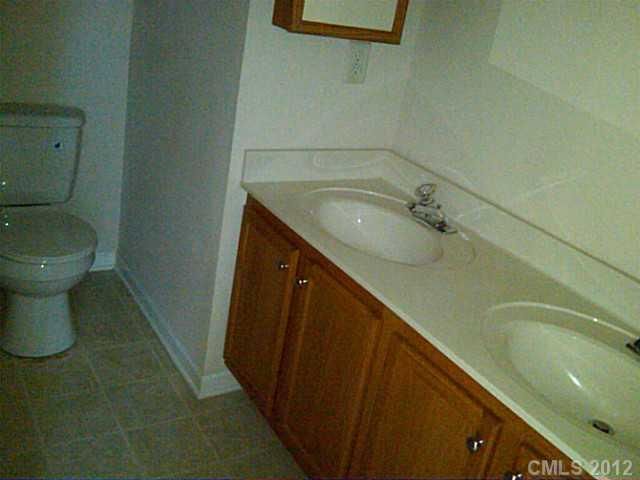 4231 Denver Ave, Charlotte, NC 28208
