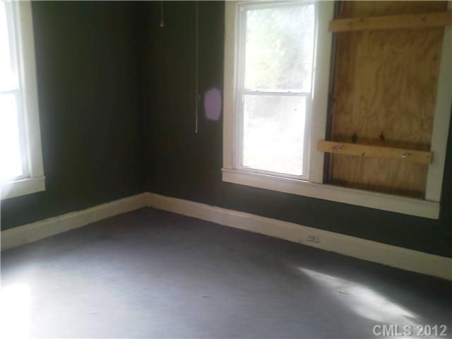 1210 W Walnut Ave, Gastonia, NC 28052