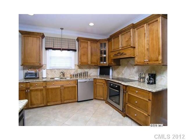 3559 St Marys Ct, Gastonia, NC 28056