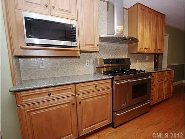 215 Hillside Dr, Monroe, NC 28112