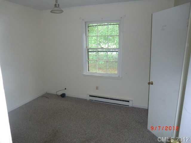 451 W West Ave, Troutman, NC 28166