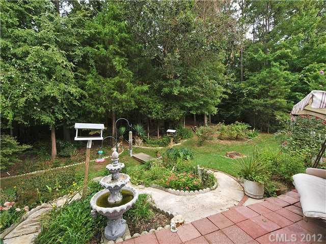 7716 Kingston Dr, Waxhaw, NC 28173