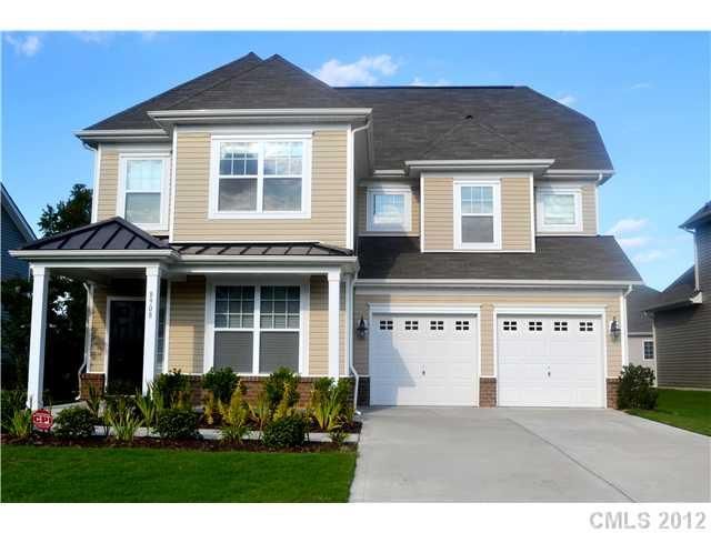 8908 Merrie Rose Ave, Charlotte, NC 28213