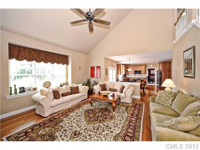 11910 Chevis Ct, Charlotte, NC 28277