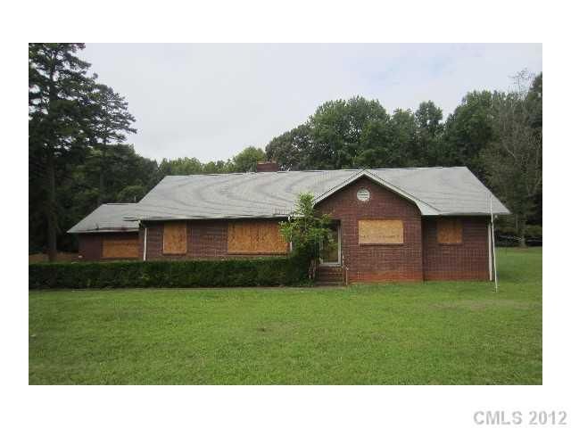 1426 Lakedell Dr, Charlotte, NC 28215