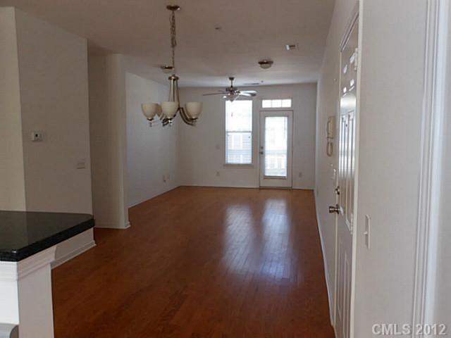 1670 Walnut View Dr #2, Charlotte, NC 28208