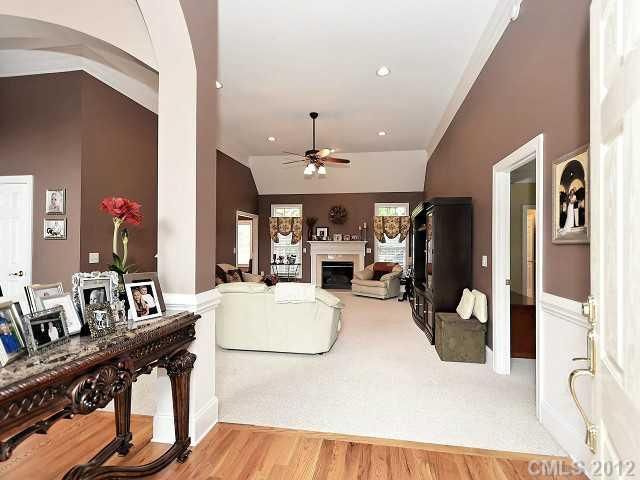 1100 Windsor Dr, Kannapolis, NC 28081