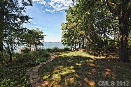 19129 Peninsula Point Dr #363, Cornelius, NC 28031