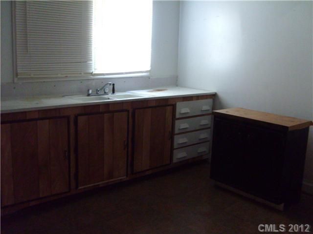 2881 Ebony Ave, Gastonia, NC 28054