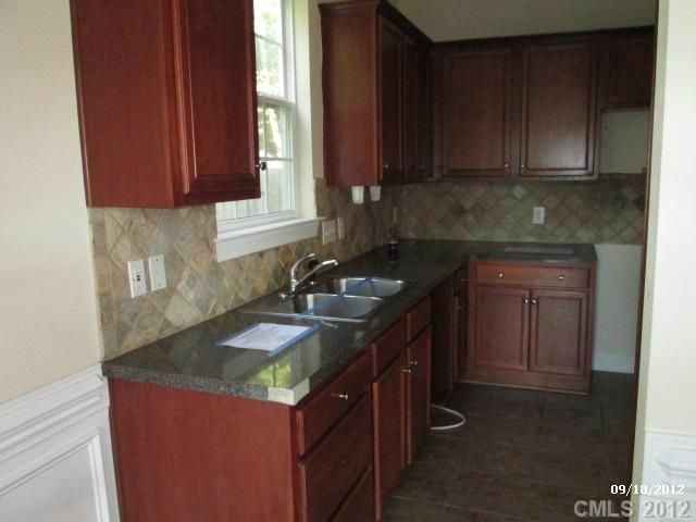 4829 Samuel Richard St, Kannapolis, NC 28083