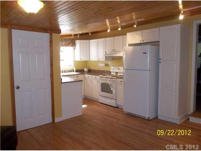 3040 Hands Mill Hw, York, SC 29745