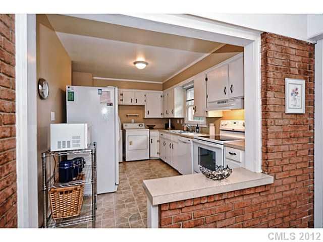 224 Eden Cir, Pineville, NC 28134