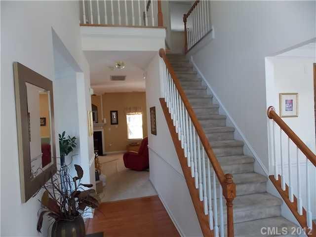 7433 Sugar Maple Ln, Charlotte, NC 28215
