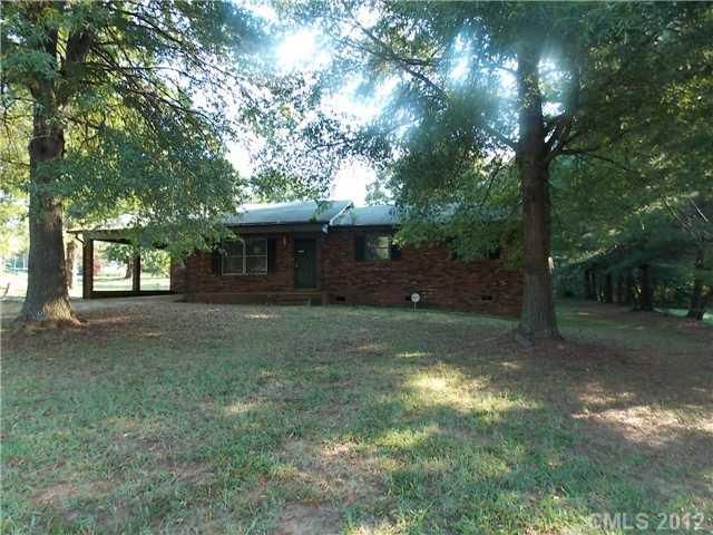 147 Mapleleaf Dr, Statesville, NC 28625