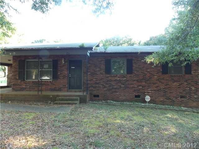 147 Mapleleaf Dr, Statesville, NC 28625