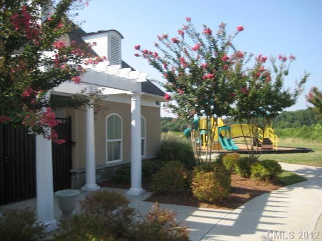 2036 Blue Iris Dr #162, Stallings, NC 28104