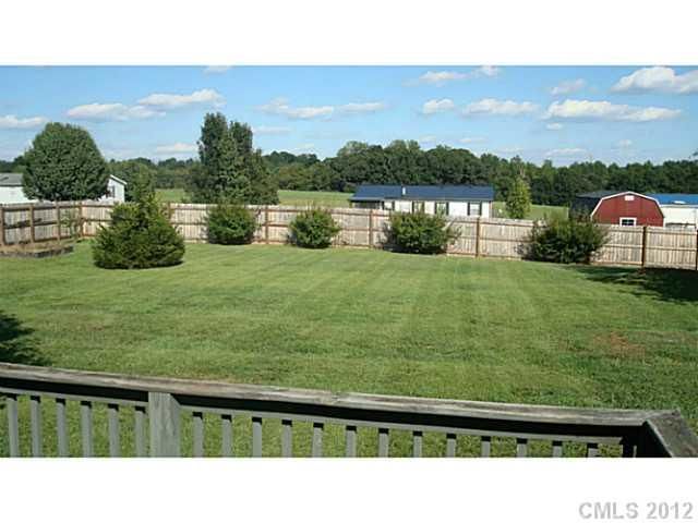103 Thyme Ln, Statesville, NC 28677