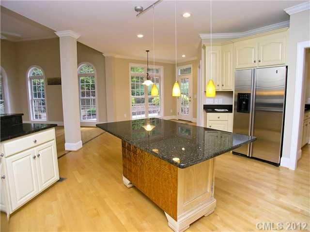 11674 Hidden Forest Ln, Davidson, NC 28036