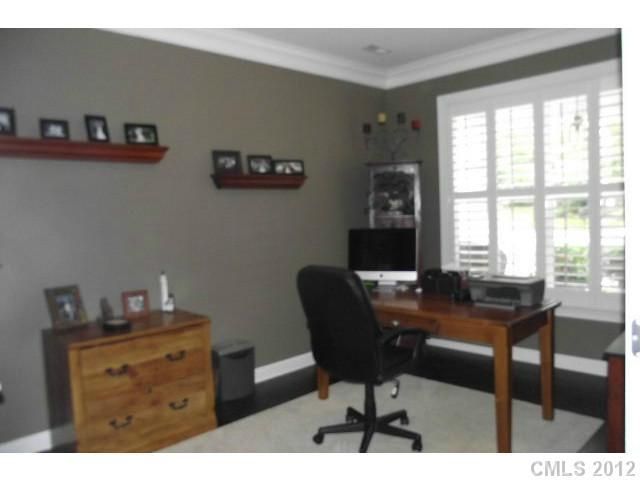8416 Westmoreland Lake Dr, Cornelius, NC 28031