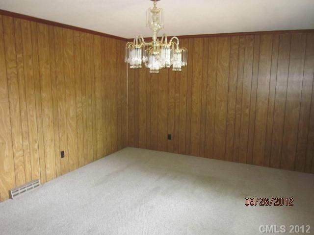 106 Westview St, Kannapolis, NC 28081