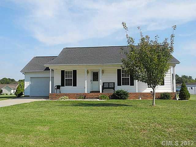 888 Sagefield Ln, Lincolnton, NC 28092