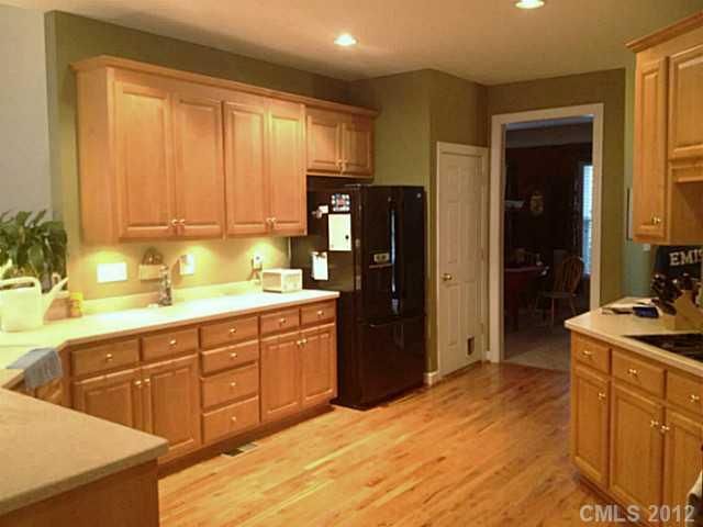 126 Forest Walk Way, Mooresville, NC 28115