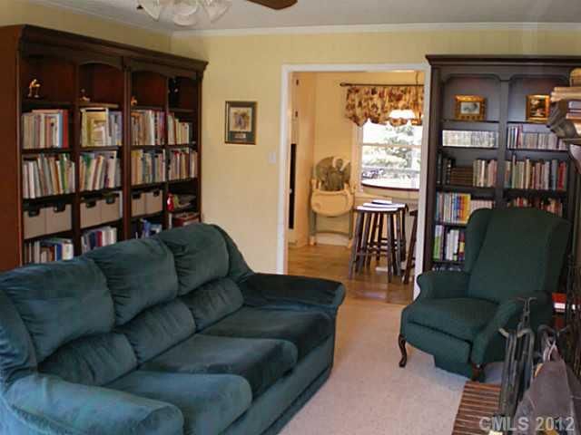 10522 Quail Acres Rd, Charlotte, NC 28277
