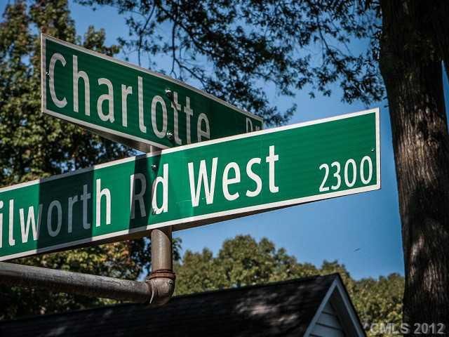 2137 Charlotte Dr, Charlotte, NC 28203
