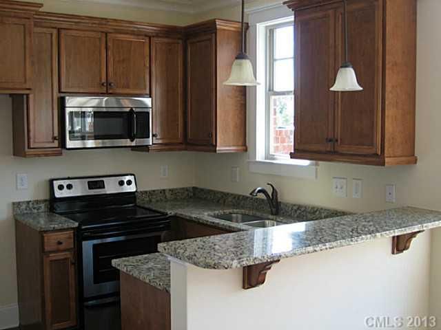 588 S Main St #4, Belmont, NC 28012