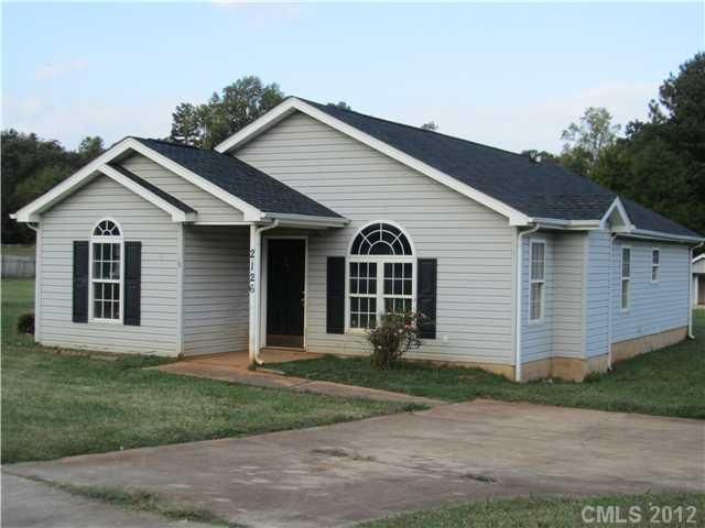 2126 Tryon Courthouse Rd, Bessemer City, NC 28016