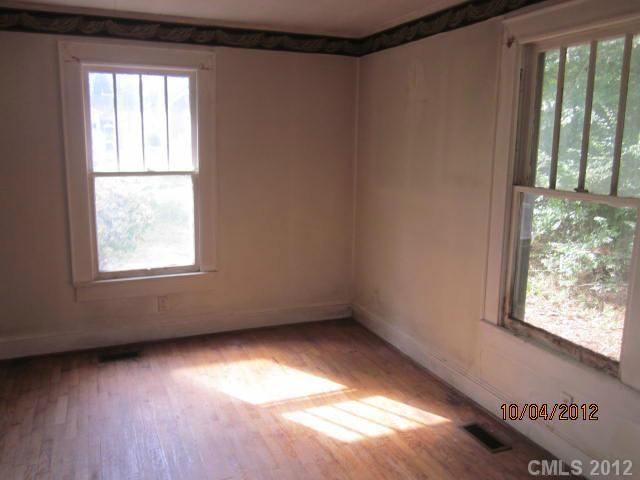 812 Oakshade Ave, Kannapolis, NC 28083