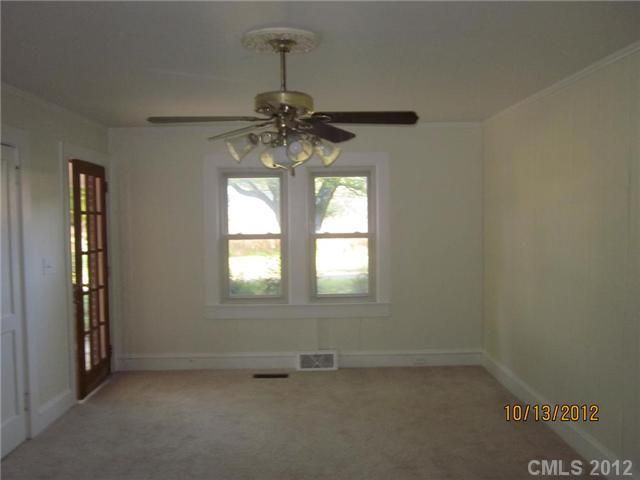 3633 Harmony Hw, Harmony, NC 28634