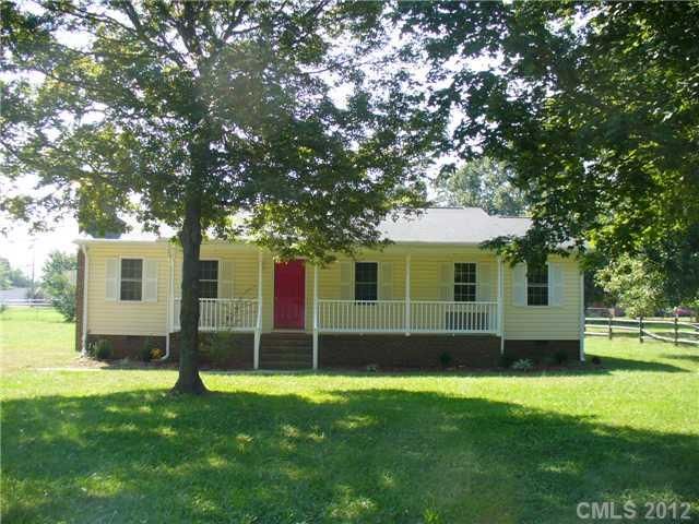 642 Lancer Ct, Concord, NC 28027