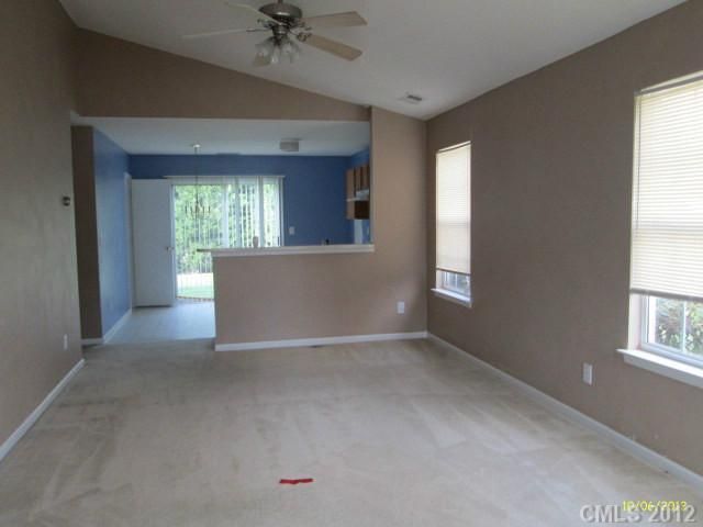 2935 SW Rockingham Ct, Concord, NC 28025