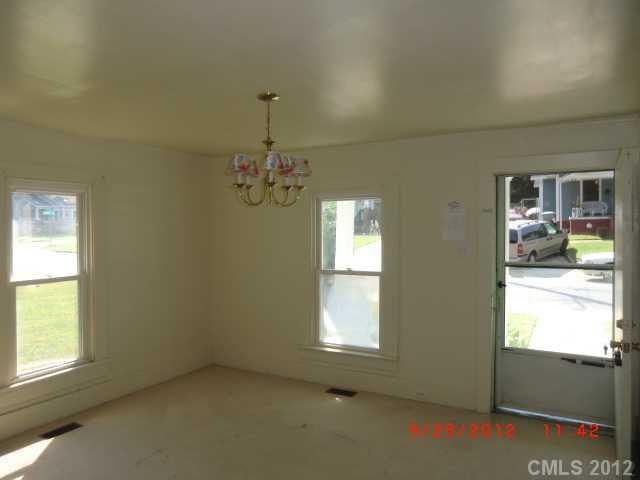 2308 Tate St, Charlotte, NC 28216