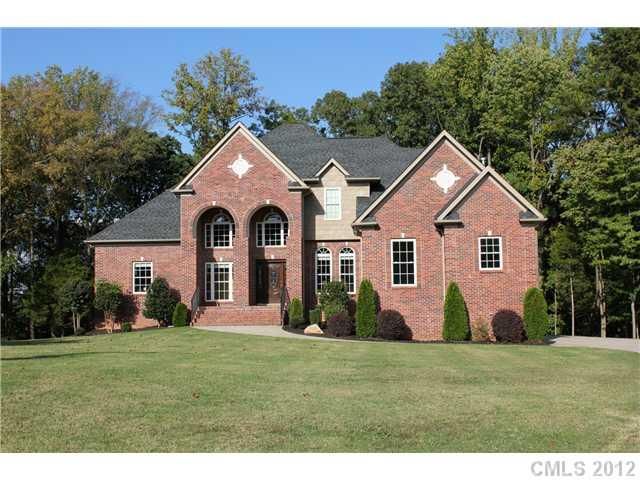 13703 Hagers Ferry Rd, Huntersville, NC 28078