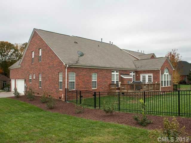 2359 Smith Harbour Dr, Denver, NC 28037