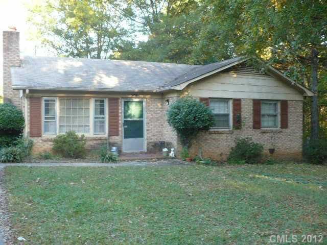 7525 Bradgate Rd, Charlotte, NC 28217